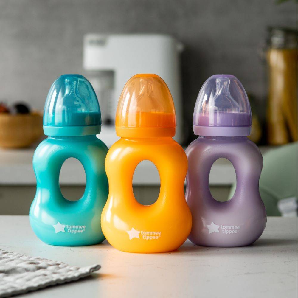 TOMMEE TIPPEE Easy Grip Bottle 3M+ 240ML