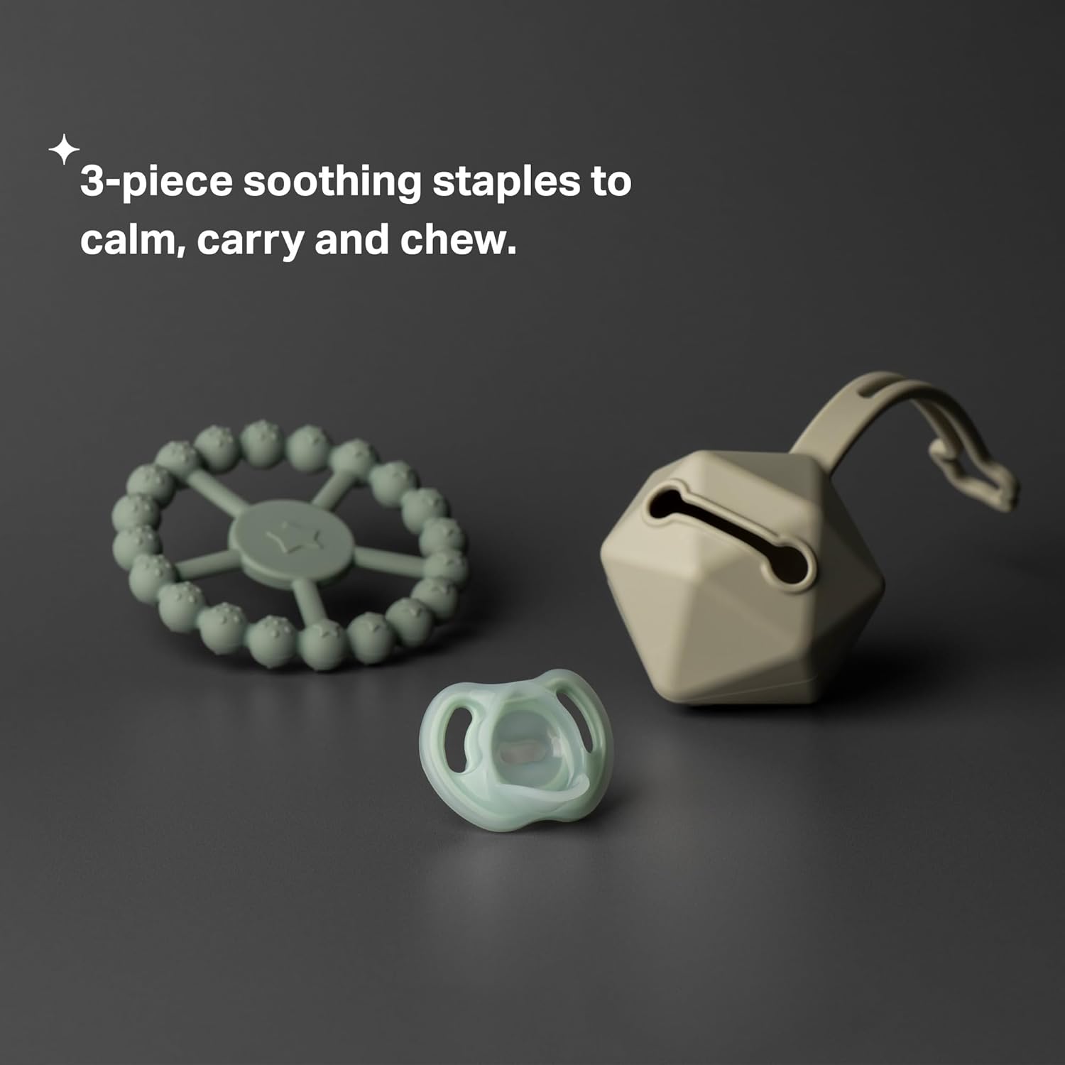 TOMMEE TIPPEE Silicone Comfort Gift Set Ultra-Light Soother, Carry Case & Teething Ring 0-6m+