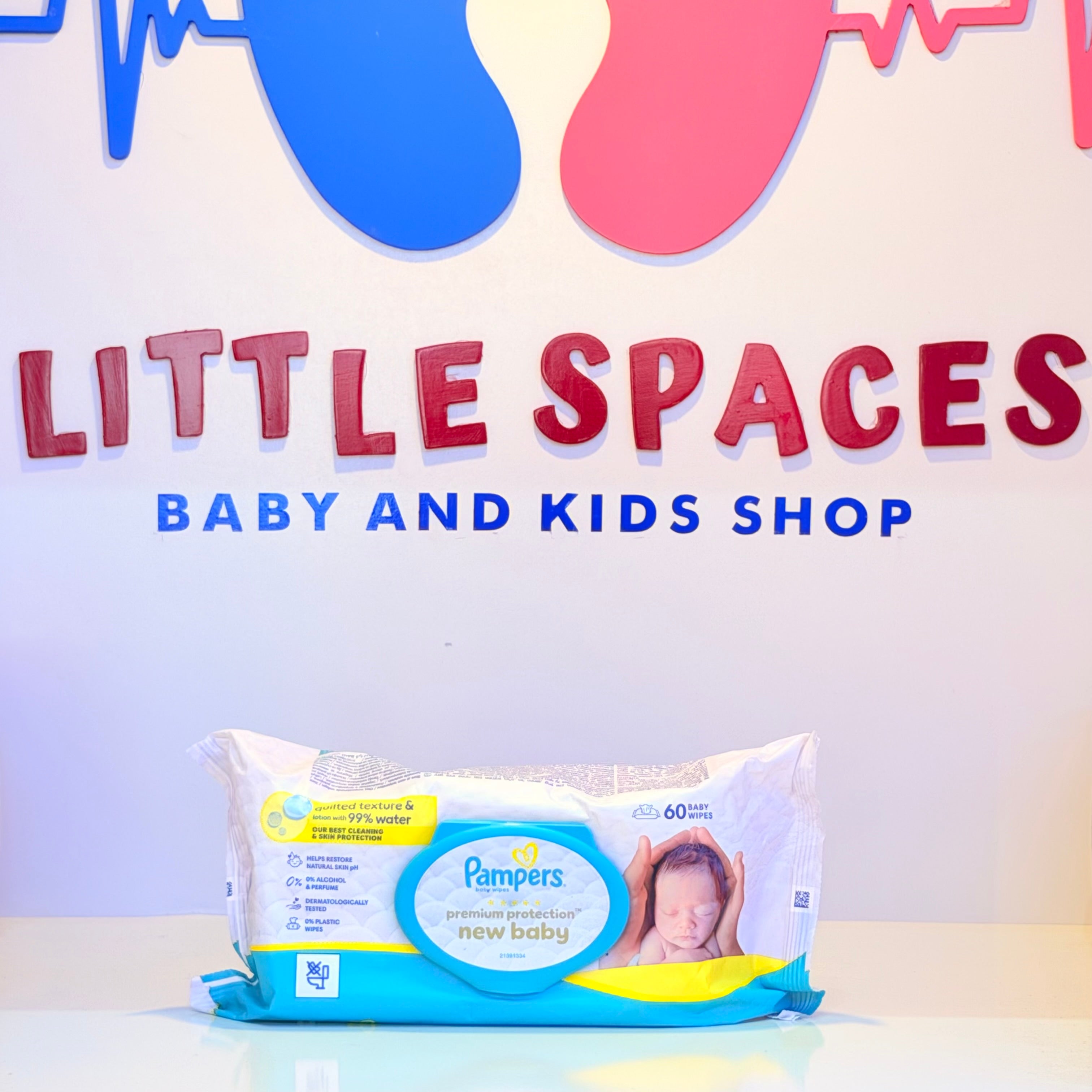Pampers Premium Protection New Baby Wipes - Quilted Texture & Lotion with 99% Water